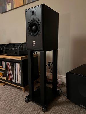 ATC SCM20 SQ 404 Speaker Stands