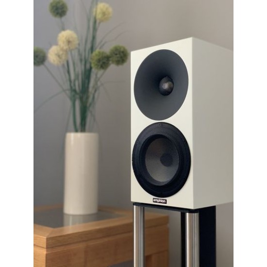 Quad Revela 1 104 Signature XL Speaker Stands